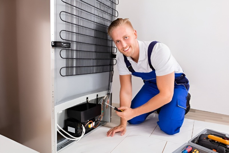 Refrigerator repair in Richmond Heights